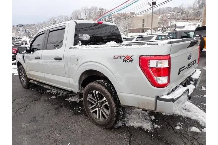 $36990 : Ford F-150 2023 4x4 XL 4dr S image 3