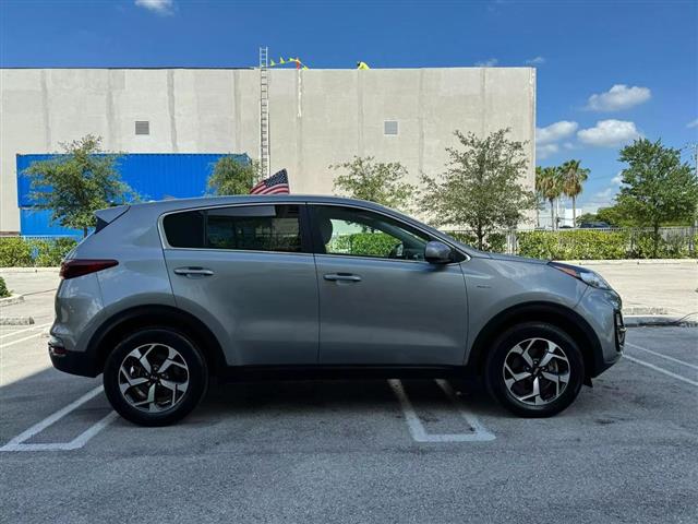 $2490 : 🚗2021 KIA SPORTAGE LX🚗 image 7