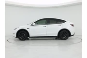 $33998 : Tesla Model Y 2024 Long Rang thumbnail