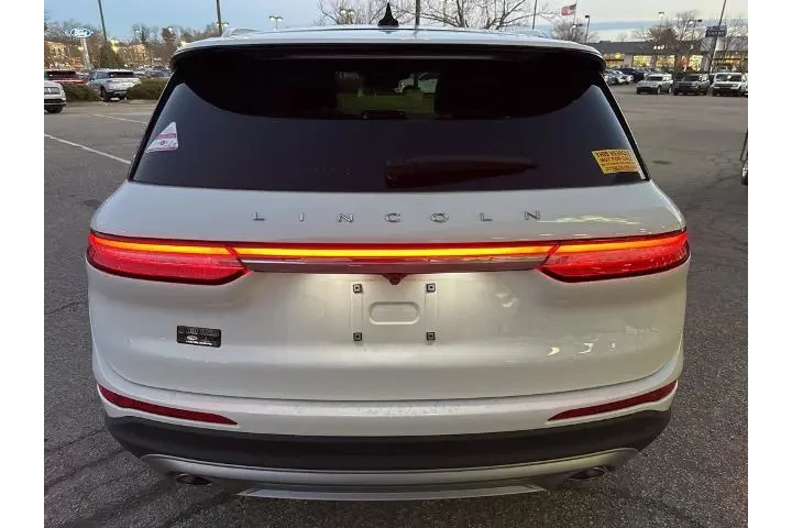 $37000 : Lincoln Corsair 2023 AWD Res image 9