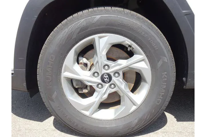 $20300 : Hyundai TUCSON 2023 AWD SE 4 image 5