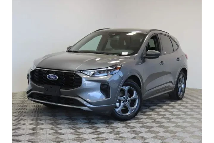 $20999 : Ford Escape 2024 ST-Line 4dr image 1