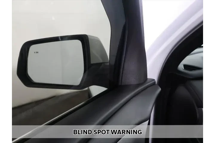 $29993 : Chevrolet Traverse 2023 4x4 image 3