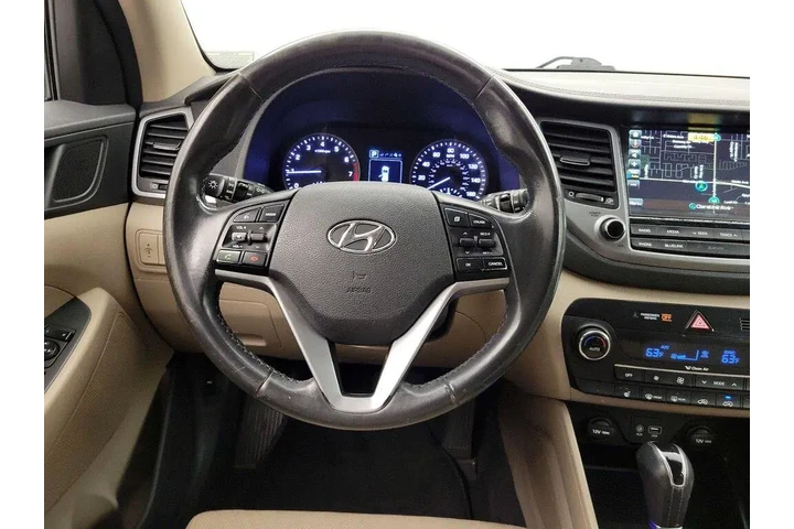 $11998 : Hyundai TUCSON 2016 Limited image 10