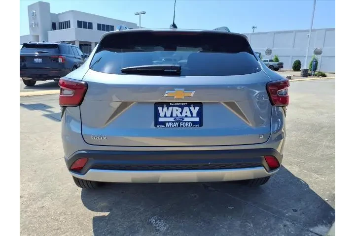 $21988 : Chevrolet Trax 2025 LT 4dr C image 3