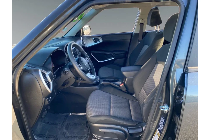 $21767 : Kia Soul 2025 image 9
