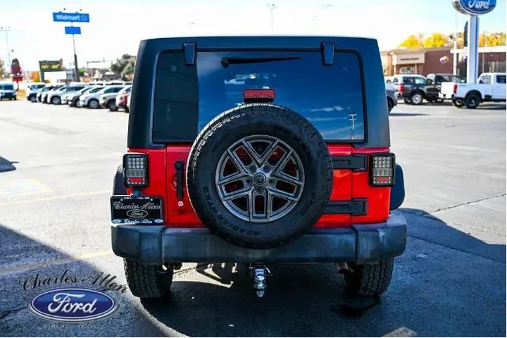 $17900 : Jeep Wrangler Unlimited 2015 image 6