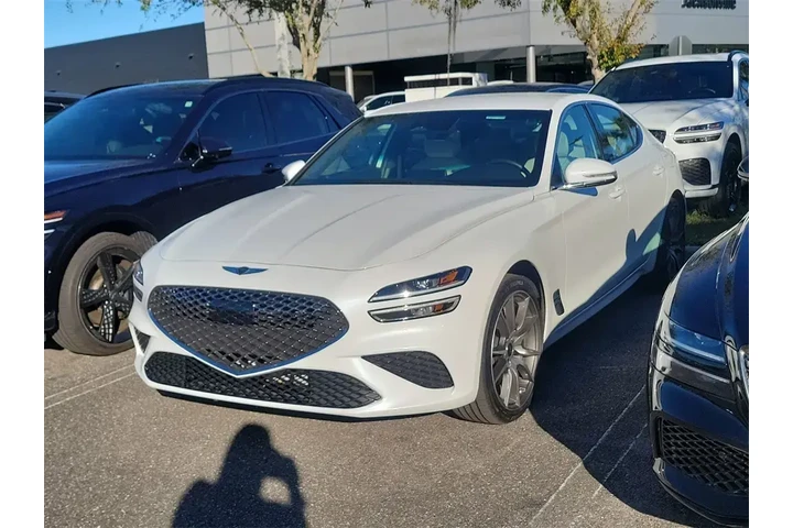 $34955 : Genesis G70 2025 2.5T Standa image 3