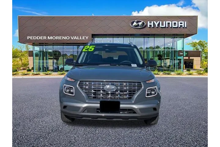 $20255 : Hyundai VENUE 2025 Limited 4 image 8