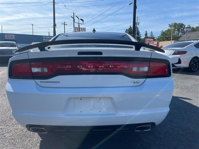 $14900 : 2014 Charger image 8