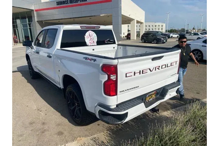 $31900 : Chevrolet Silverado 1500 202 image 4