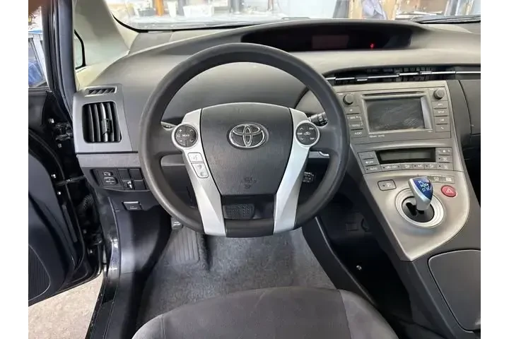$9749 : Toyota Prius 2014 Three 4dr image 4