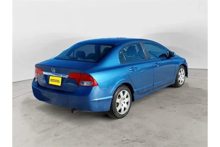$8561 : Honda Civic 2009 LX 4dr Seda image 5
