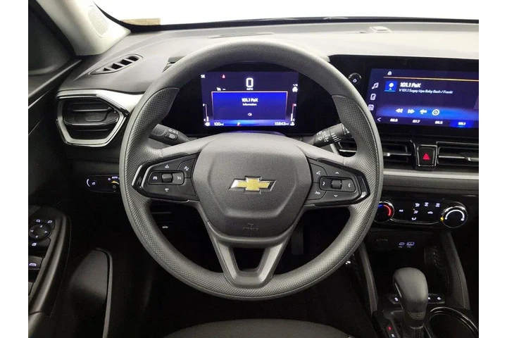 $23998 : Chevrolet Trailblazer 2025 L image 10