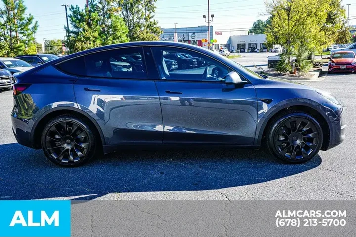 $26920 : Tesla Model Y 2020 AWD Long image 9