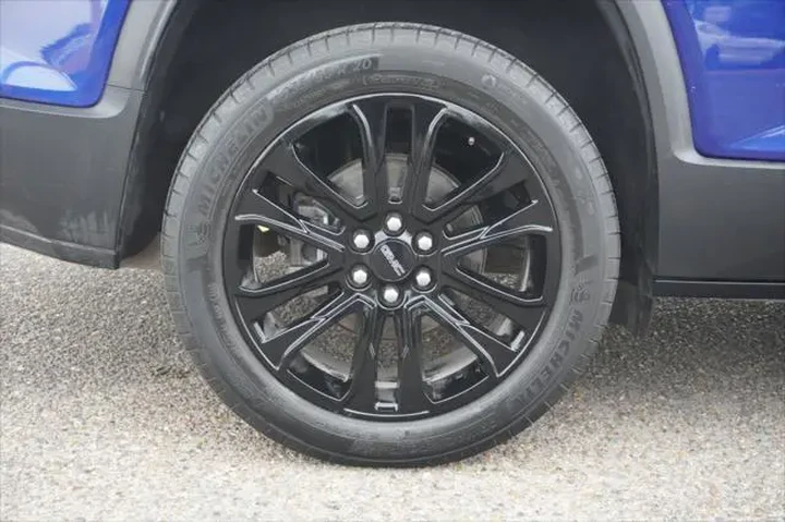 $26994 : GMC Acadia 2023 SLE 4dr SUV image 6