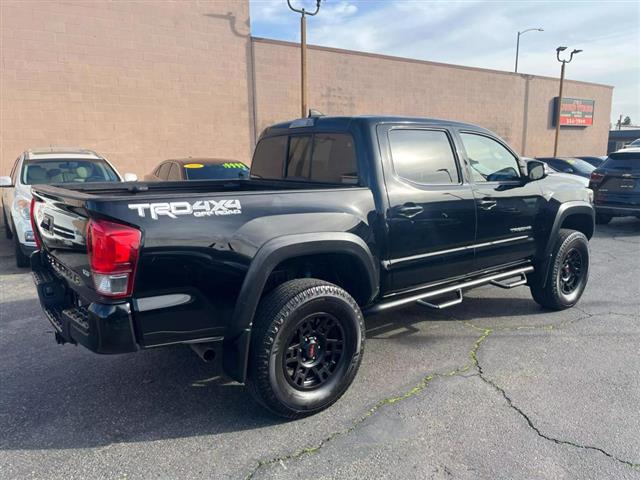 $27888 : 2016 TOYOTA TACOMA CREW CAB image 6