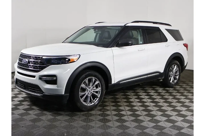 $24149 : Ford Explorer 2022 AWD XLT 4 image 9