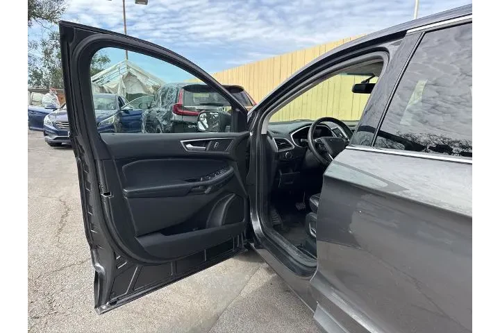 $14054 : Ford Edge 2017 SEL 4dr Cross image 8