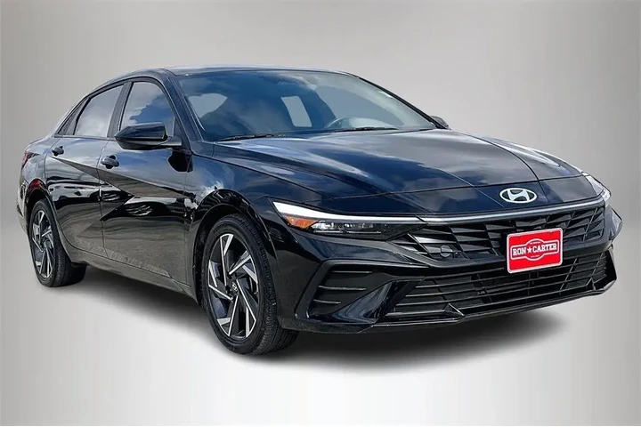 $19525 : Hyundai ELANTRA 2025 SEL Spo image 1