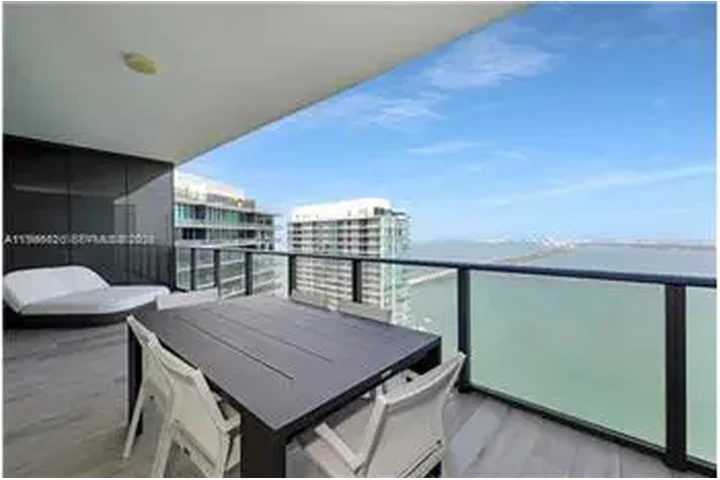 $7500 : Rental property with 2 bedro image 8