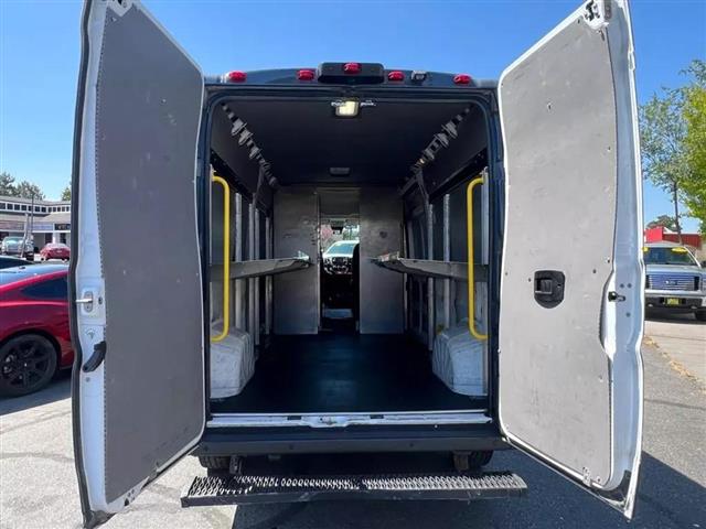 $16850 : 2018 RAM PROMASTER CARGO VAN image 4