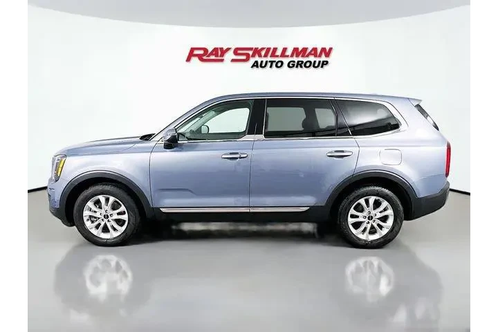 $27975 : Kia Telluride 2022 LX 4dr SU image 4