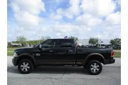 $39495 : Ram 2500 2018 4x4 Laramie Li thumbnail