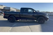 $20800 : Ram 1500 2016 4x4 Express 4d thumbnail