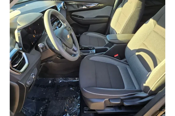 $22991 : Chevrolet Trailblazer 2025 L image 10
