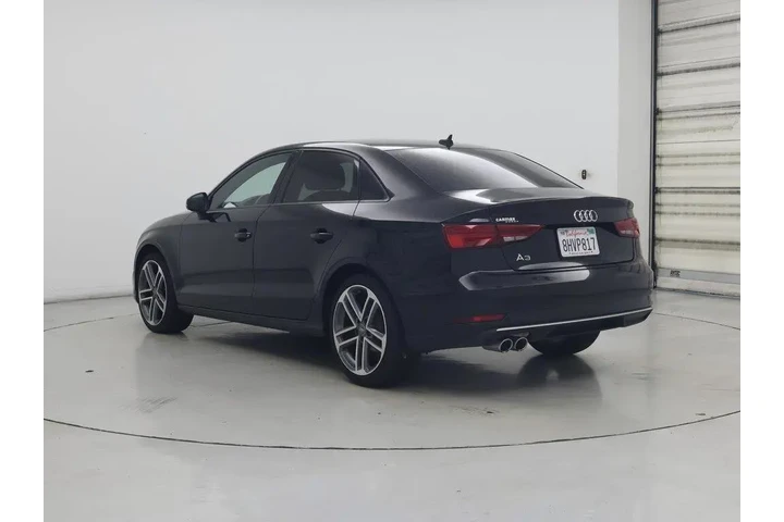 $17998 : Audi A3 2019 Titanium 40 TFS image 2