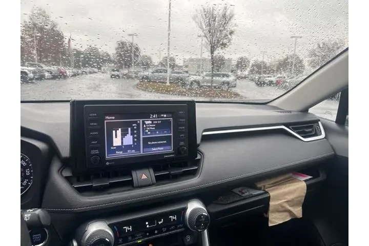 $21940 : Toyota RAV4 2020 XLE 4dr SUV image 9