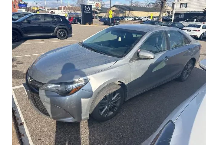 $12411 : Toyota Camry 2017 LE 4dr Sed image 7