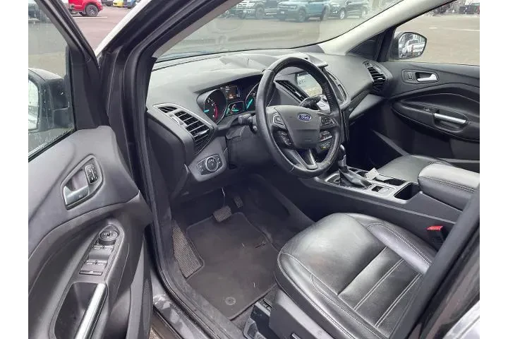 $13421 : Ford Escape 2017 AWD Titaniu image 6