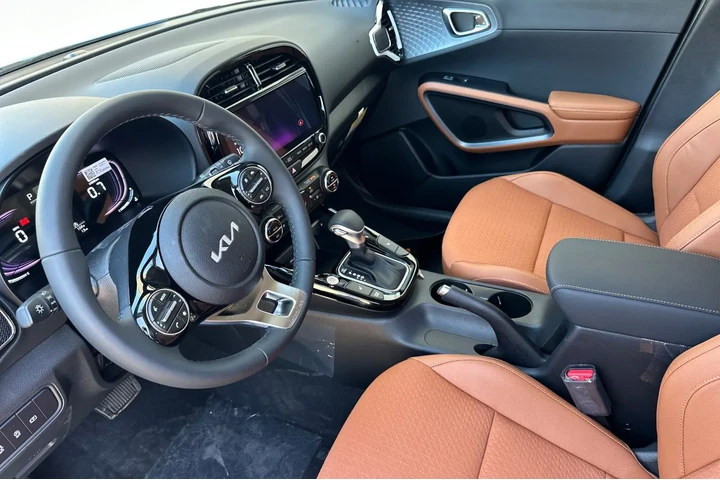 $27360 : New 2025 Soul EX image 9