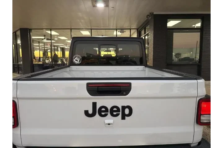 $29140 : Jeep Gladiator 2023 4x4 Spor image 4