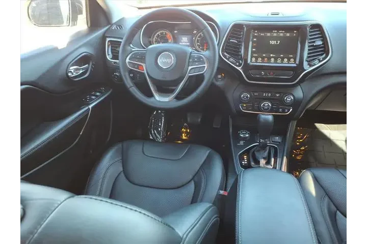 $17988 : Jeep Cherokee 2020 4x4 Limit image 4