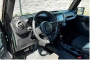 $27995 : Jeep Wrangler Unlimited 2017 thumbnail