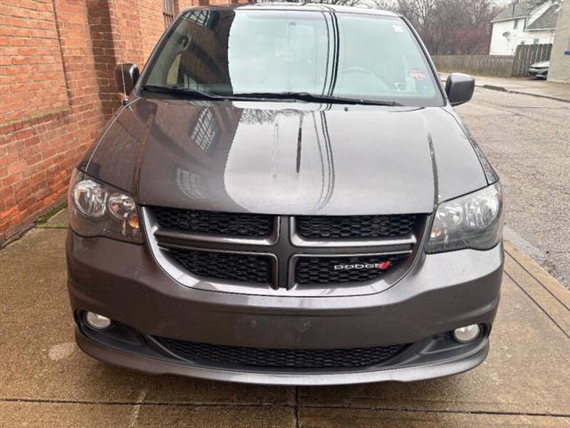 $7999 : 2017 Grand Caravan GT image 4