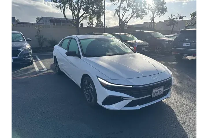 $22990 : Hyundai ELANTRA 2025 SEL Spo image 4