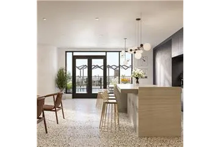 $10017 : Rental property with 3 bedro image 7