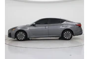$20998 : Nissan Altima 2023 2.5 SV 4d thumbnail