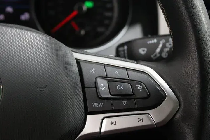 $19988 : Volkswagen Atlas 2021 SE 4dr image 10