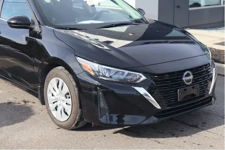 $16251 : Nissan Sentra 2025 S 4dr Sed image 3