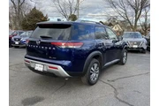 $35230 : Nissan Pathfinder 2025 AWD S thumbnail