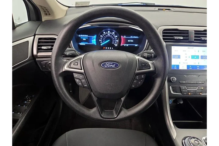 $17998 : Ford Fusion 2020 SE 4dr Seda image 10