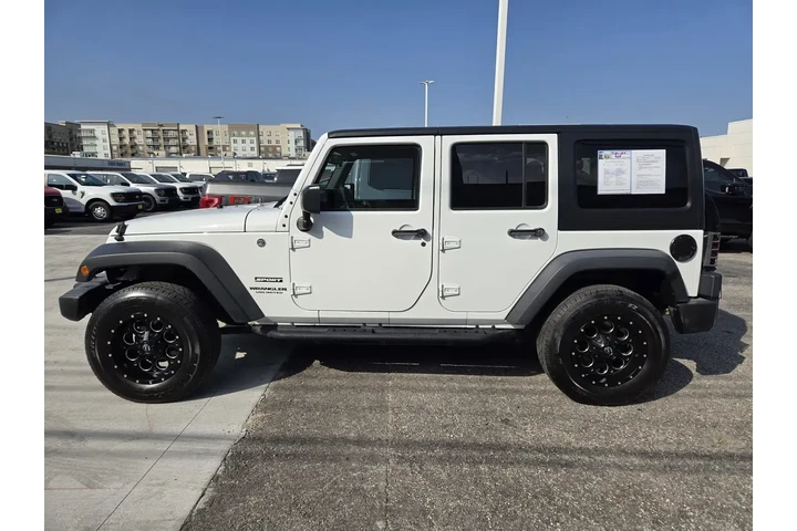 $22793 : Jeep Wrangler Unlimited 2017 image 4