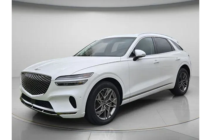 $37500 : Genesis GV70 2023 AWD 2.5T S image 1