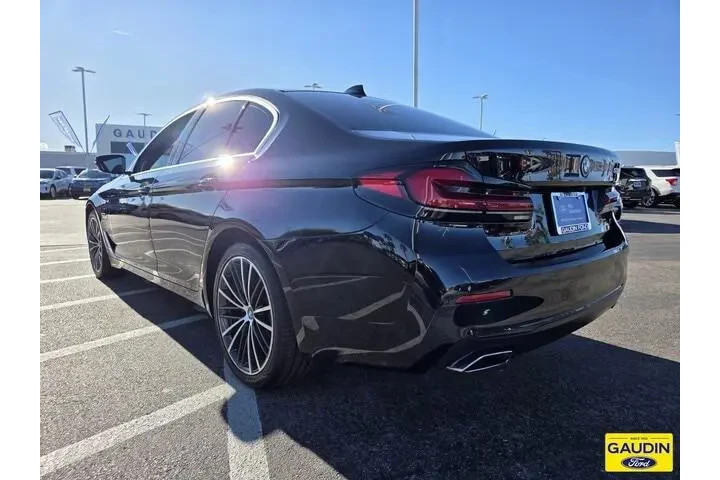 $34509 : BMW 5 Series 2023 530e 4dr S image 5