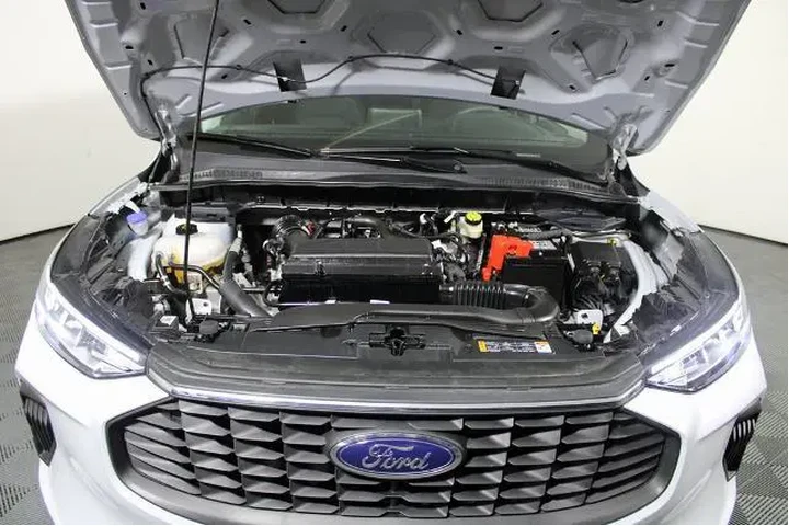 $23500 : Ford Escape 2025 AWD Active image 7